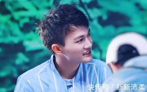 “小太陽”周深：從飽受欺凌到歌壇傳奇，他的經(jīng)歷使人心疼