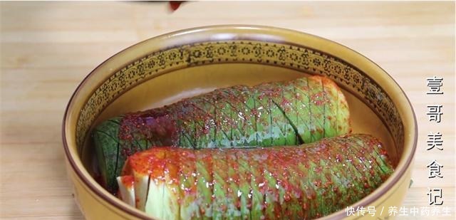 萝卜别再炖了,大厨教你最过瘾的吃法,比肉还香,开胃下饭又解腻