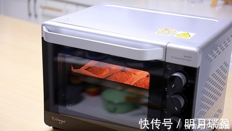 不用发面，在家做出层次分明、酥到掉渣的烧饼，学会可以开店