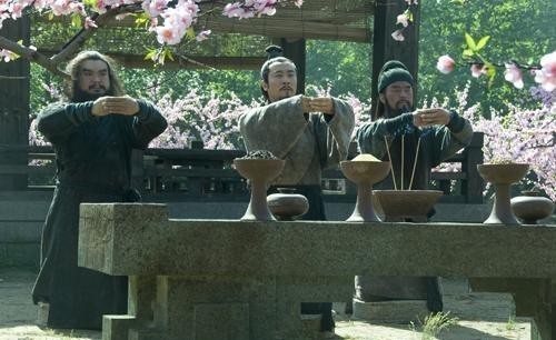 假设|假设刘备没死,还统一三国当了皇帝,会第一时间杀谁?看完后恍然大悟!