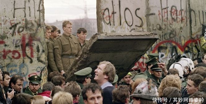 军事|德国元帅满脸不耐烦，朱可夫怒喝：过来签你的投降书！