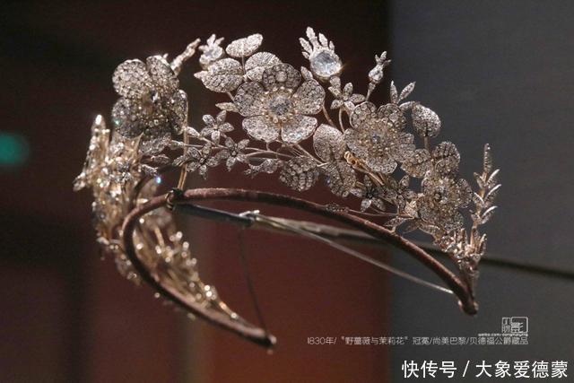每个女人心中都有一个冠冕,遇上这些美丽奢华的皇冠,谁还走得动