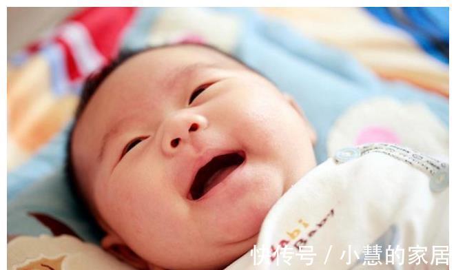 娘胎|孩子的“性格”从娘胎里就已成型,家长从小细节处,能窥探一二