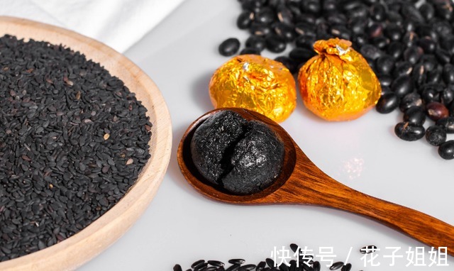 榴莲饼|女人40岁以后多吃这5种零食,营养低卡又健康,常吃气色好!