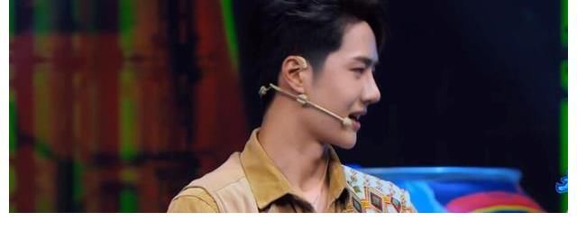 舞台|王一博‘葫芦娃’舞引热议，网友回忆第一印象