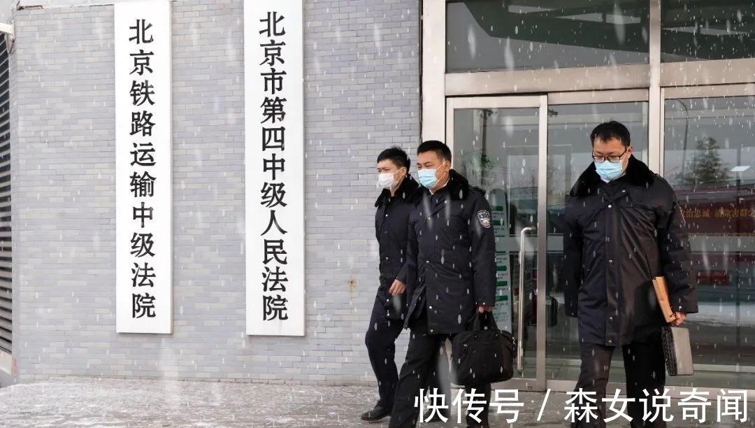 汪希|雪里来雨里去 这栋价值1.6亿的商业楼赶在年前成功过户了!