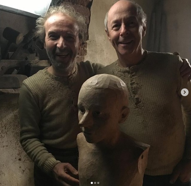 布鲁诺!他将灵魂注入木雕,把木头变成艺术品,靠神技征服众人