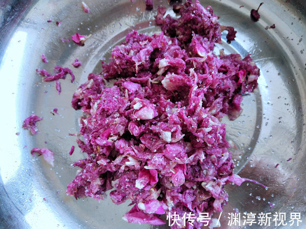 玫瑰花酱|女人喝了这碗羹,皮肤不再干燥,补气养血,经常吃面色红润有光泽