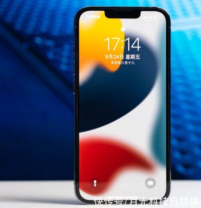 iphone|iPhone 13 Pro再曝硬伤,信号表现比老机型还差,网友:习惯了