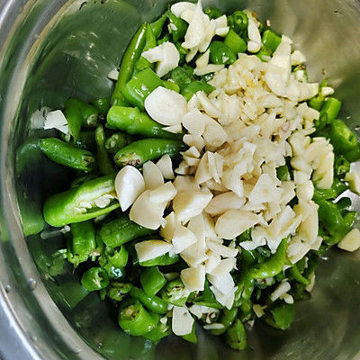 青椒榨菜炒素肉条