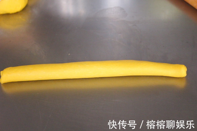 近视|越来越多孩子近视平时多给孩子吃这个,可以预防近视眼,还长个