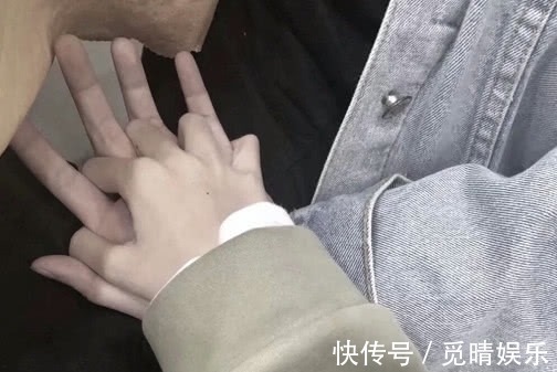 情头|假装不像情侣的“情头”:将纸墨铺展,画一段不期而遇的表白