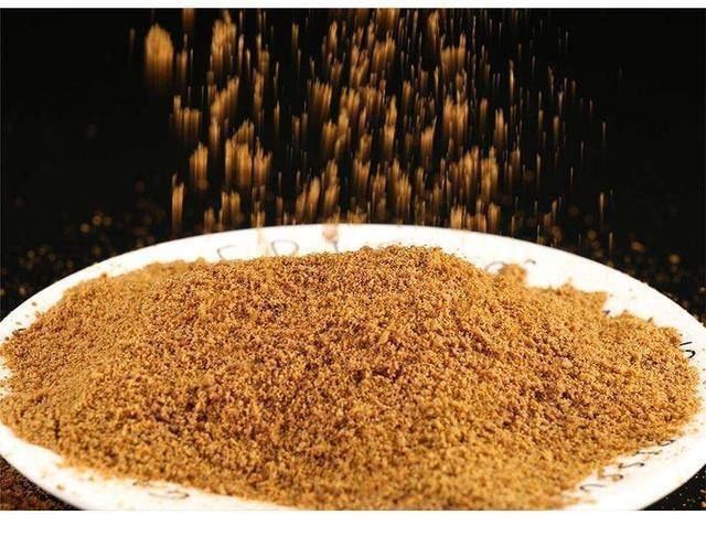 散炮钓法诱鱼快,要看实际情况,以下几点从实际出发讲解散炮用法