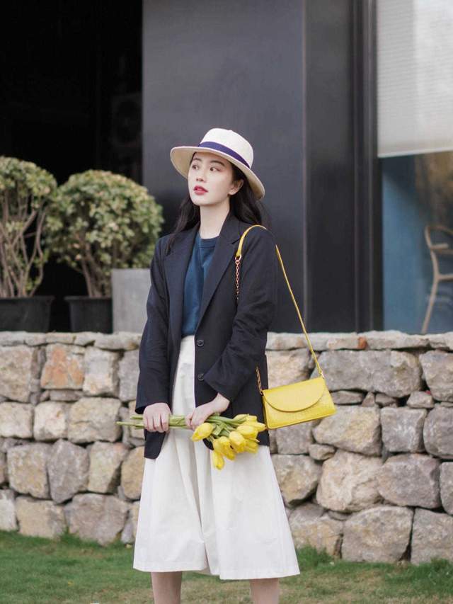 百搭|立秋了,怎么穿实用好看还百搭?衬衫配半身裙超洋气,不学会后悔