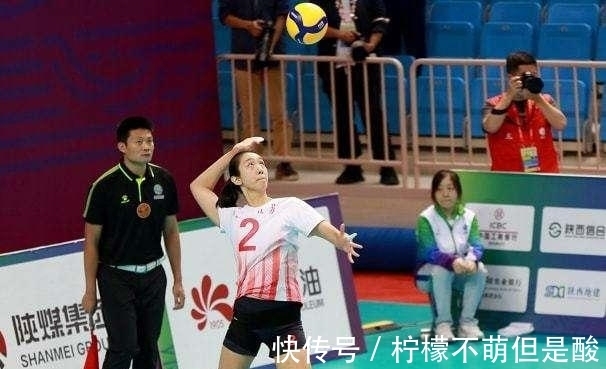 浙江女排|扣球几乎百发百中!1米96新袁心玥打出惊艳表现,女排新长城登场