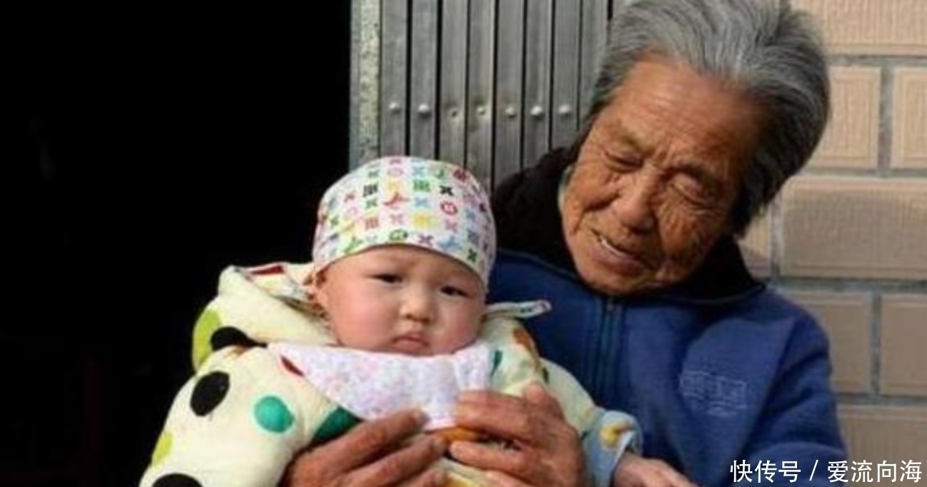 封建迷信|孩子出生后这3种人不要第一个抱,不是封建迷信,是有科学依据的