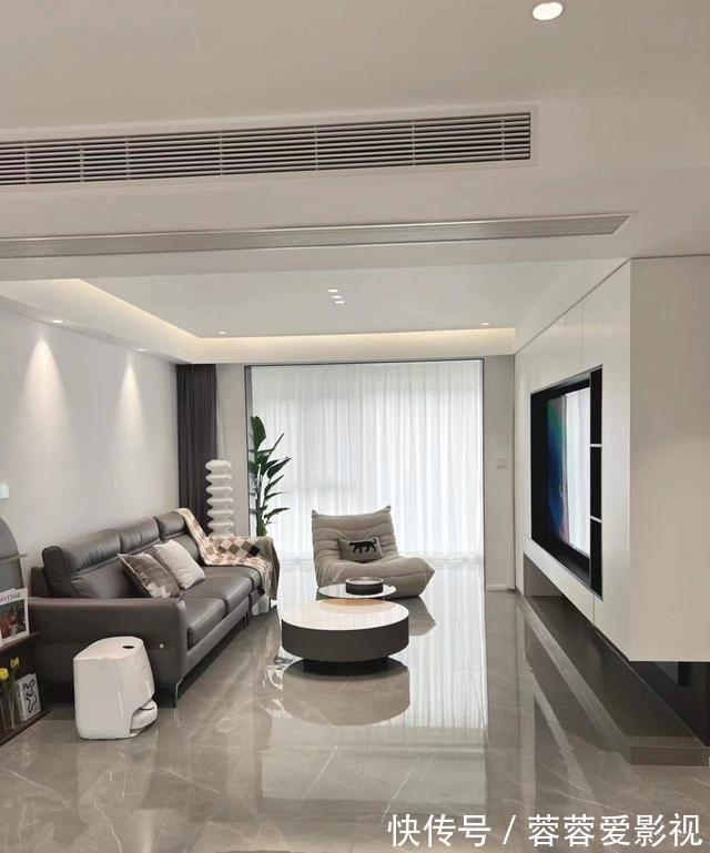 氛围感|江苏90后夫妇拒绝“过度装修”,把110㎡新家装得堪称收纳教科书