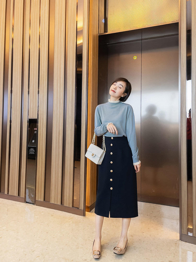 小姐姐 冬天也不要总穿裤子,这些半身裙优雅温柔又百搭,让你穿出气质美