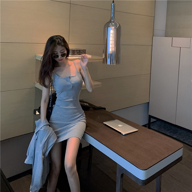 风情|彰显文艺气息的连衣裙,还能增添淑女风情