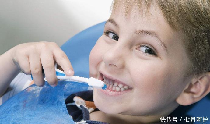 每个孩子|6岁孩子长出双排牙,赶紧带去医院检查,得知原因宝妈后悔不已