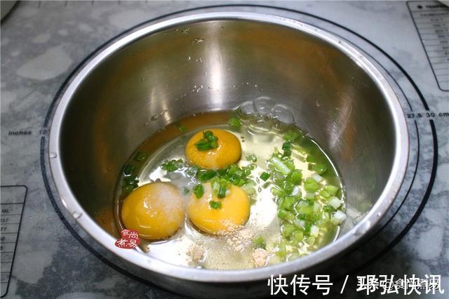 鸡蛋|鸡蛋加它一起炒，搭配很巧妙，秋季吃正好，清淡软嫩补水防燥