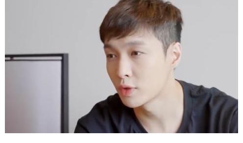 張藝興新綜藝套路《爸爸去哪兒》導演謝滌葵，套路雖老但好用