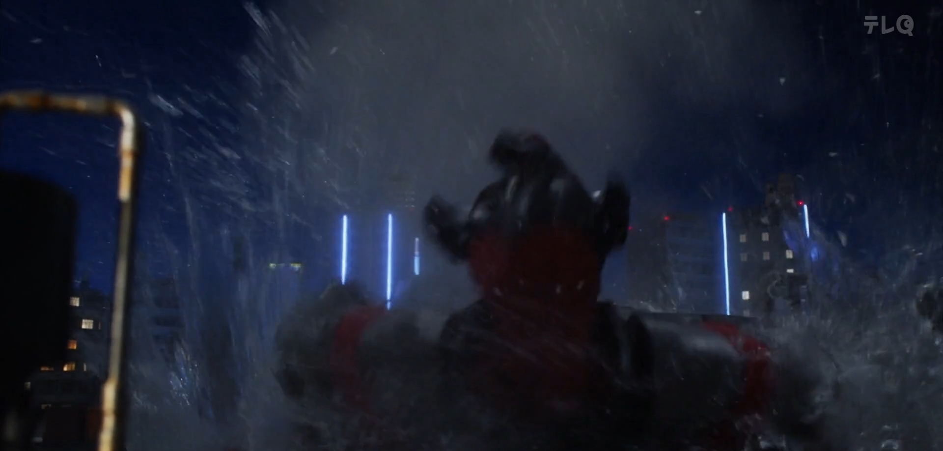 達貢|特利迦奧特曼：城內出現百米水池？第二集令人感到尷尬