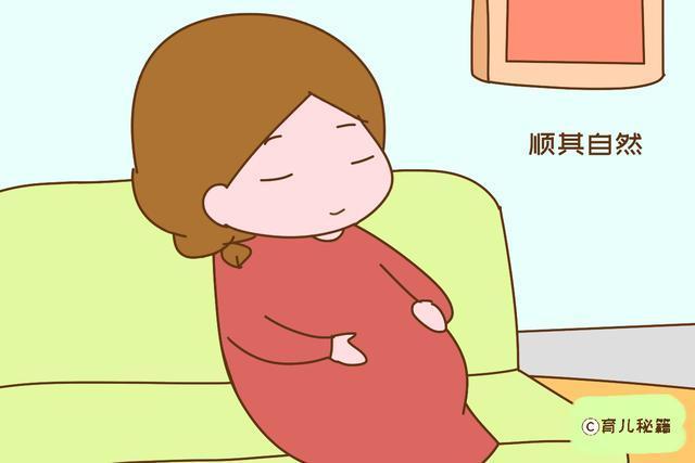 很多孕妈抢在8月底前扎堆生娃不值得,上半年出生的孩子更吃亏