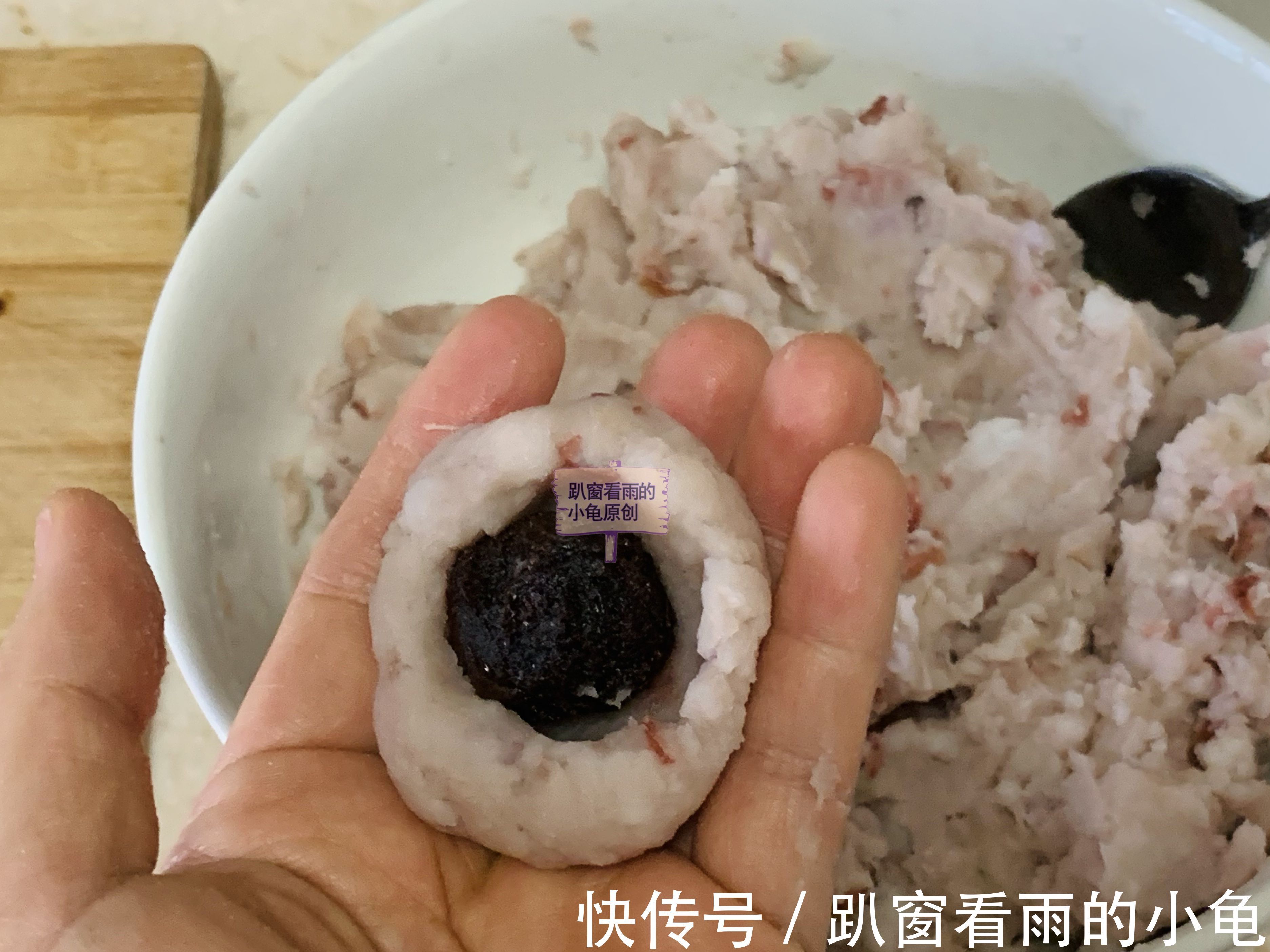枣泥|红楼美食:枣泥馅山药糕,做法简单,秋天滋阴润燥,营养又好吃