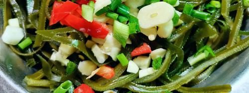 很多人不知道，海带不能和这菜一起吃，家有老人孩子的要注意！