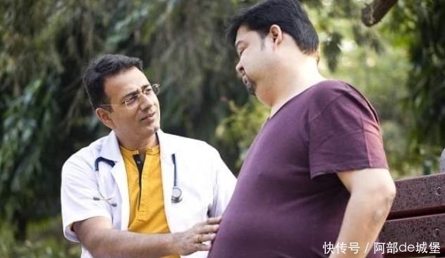 危害|晚上吃苹果对身体危害大?提醒:4个吃苹果的误区,你要清楚