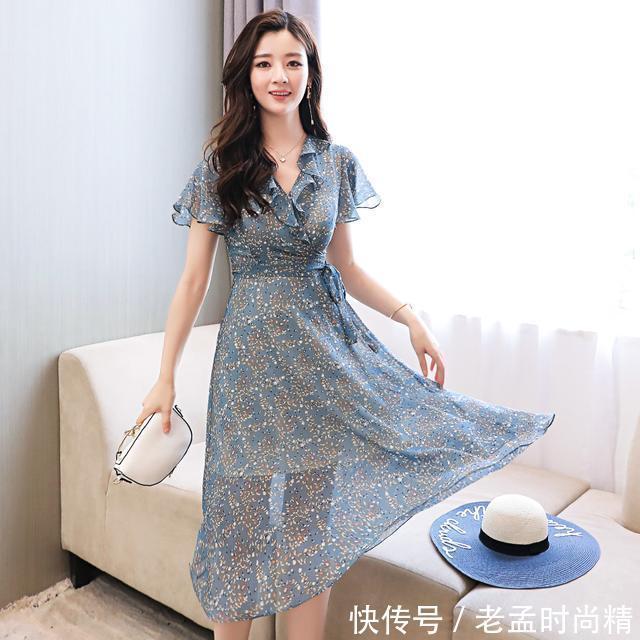 度假裙|时髦女生离不开的气质百搭连衣裙,穿上出门都特别自信又漂亮