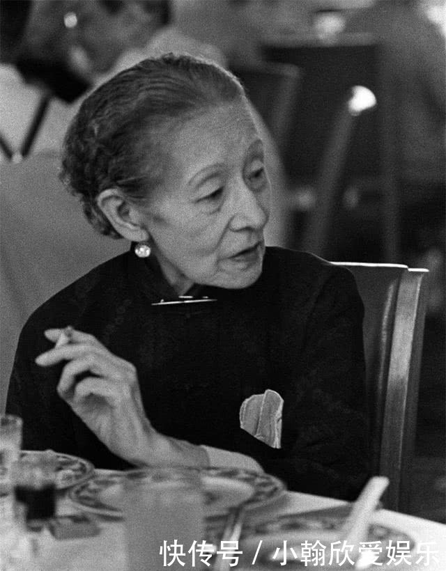 舞后|她是巴黎的蝴蝶舞后,是清朝尊贵的郡主,是慈禧身旁最漂亮的女官