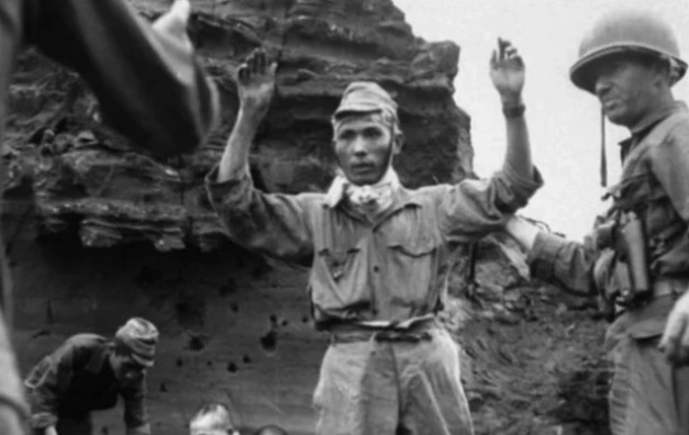 直言|二战日本士兵投降后，回家看到妻子，直言不如死在战场上