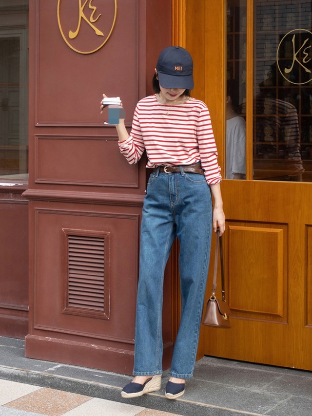 半身裙|今年秋天“条纹衫”又火了,搭配上牛仔裤或直筒西裤,高级又洋气