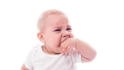 孩子们|3岁前,孩子若有这些“坏习惯”是变聪明的表现,家长不要随意制止