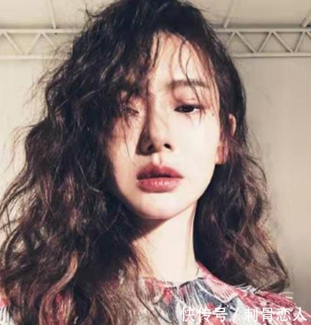 羊毛卷|同样是烫“羊毛卷”,为何你烫就很显老?原因基本离不开这两点