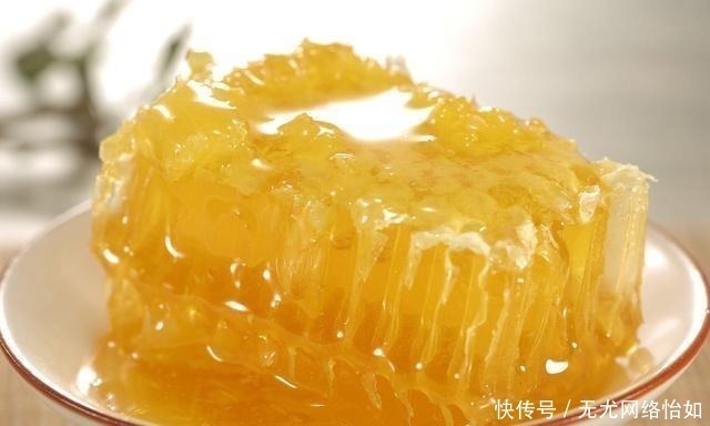 蜂蜜|4种不怕过期的食物,放越久越有价值,别再丢掉浪费钱