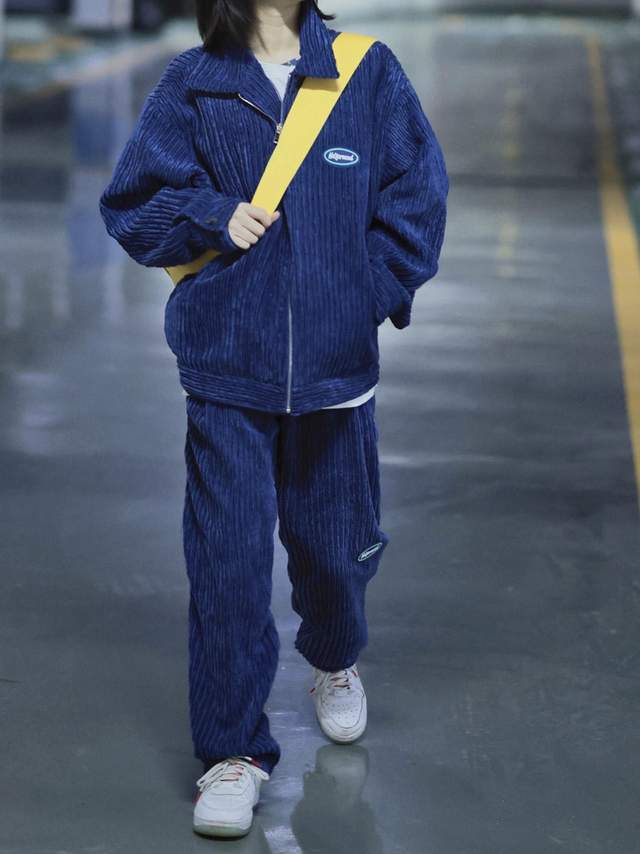 穿搭|早秋想要穿出甜美少女风,这几件外套一定少不了!想不时髦都难