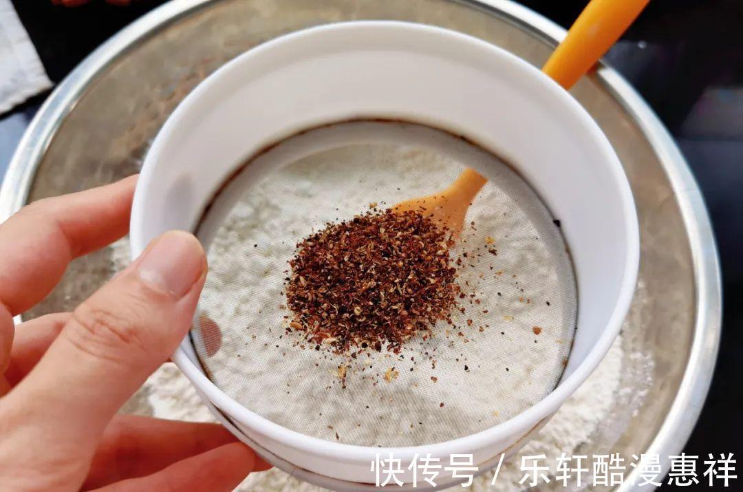 泡打粉|【辅食记】酥到掉渣的咸口儿点心,回味无穷,孩子怎么吃都不腻