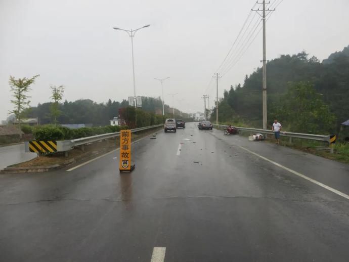 驾驶|尊老敬老爱老,交通安全最重要!