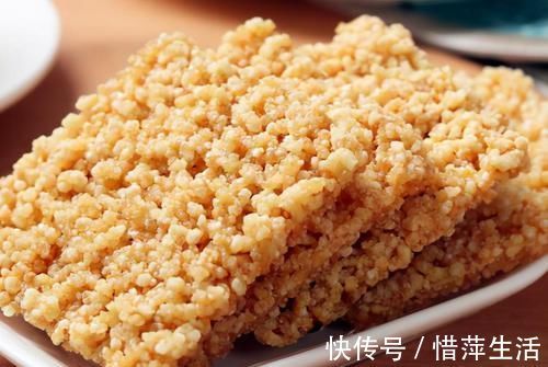 吃法|电饼铛别总烙饼了，教你1个创新吃法，当作小零嘴，香脆更省事