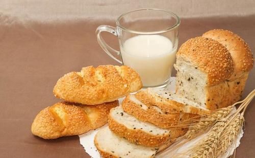 冰箱中不适宜保存的食物，你了解多少？