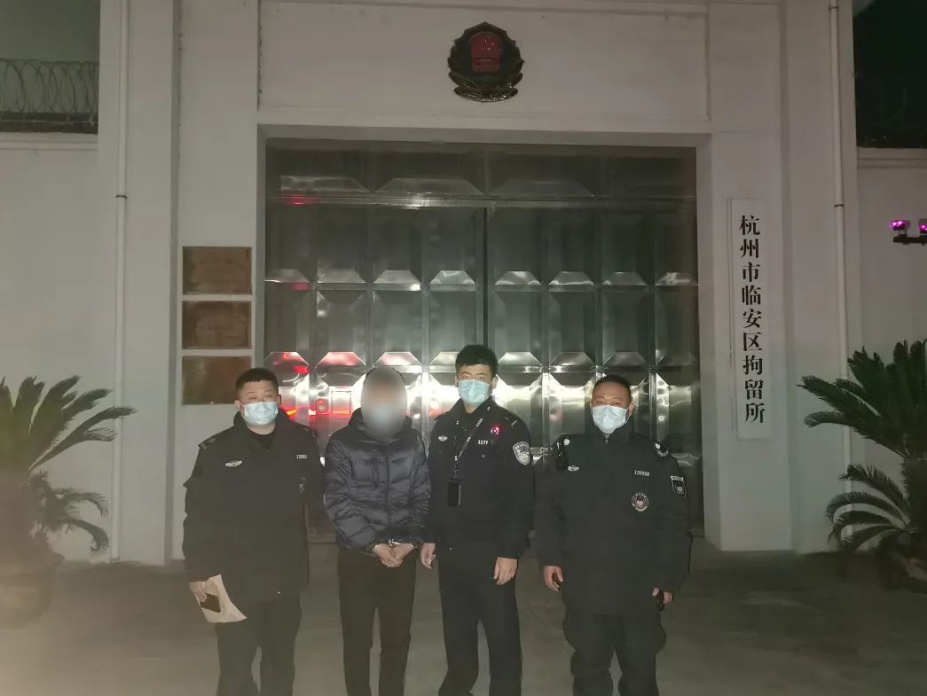 男子酒后报警辱骂接警员，拘留！