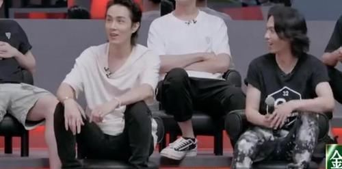 李承鉉|披荊斬棘的哥哥：張云龍模仿言承旭有模有樣，又一位哥哥不懂規(guī)則