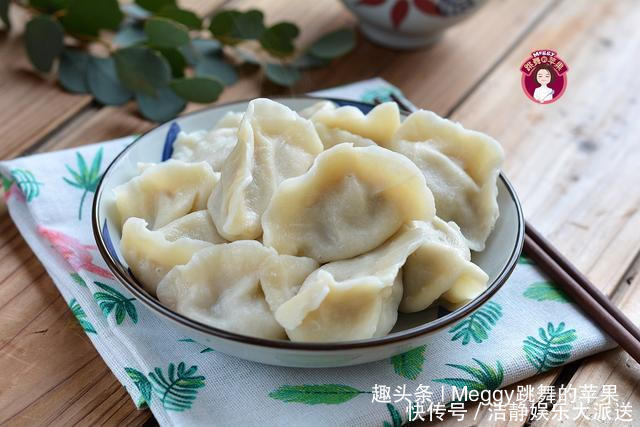  带来|饺子肉馅里打水，错了！头伏饺子二伏面，今天带来个不一样的饺子