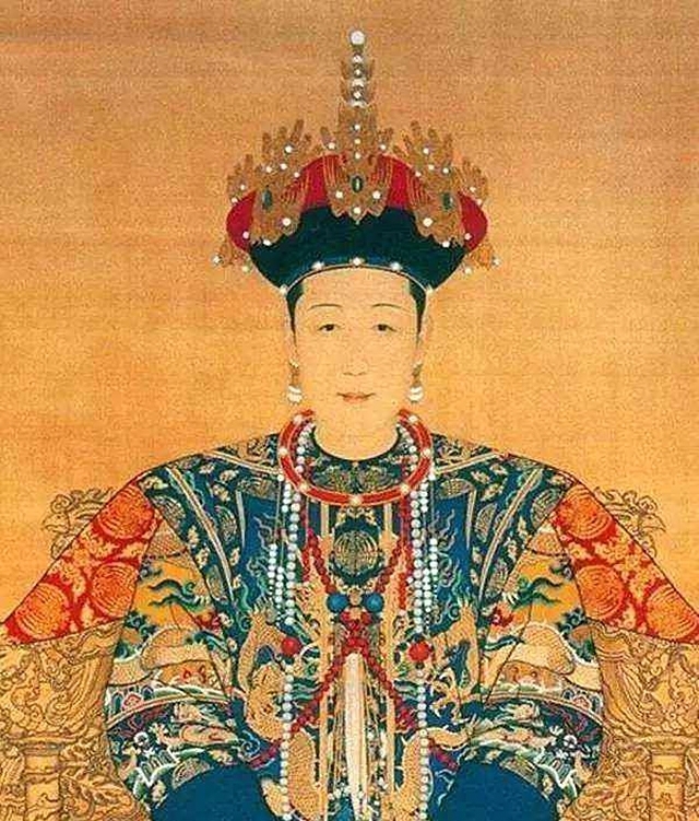 额娘|苏麻喇姑：出身侍女却成康熙“额娘”，死后整个皇宫为她披麻戴孝