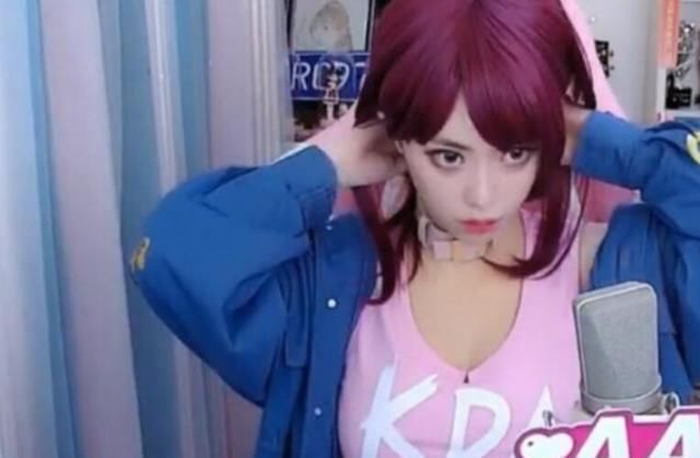 周姐|周淑怡COS远坂凛不被粉丝买账,场面一度太尴尬,简直辣眼睛