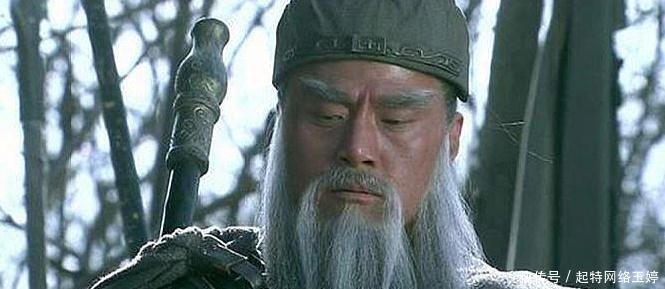 地位|关羽是忠孝仁义的代表，代代相传，而此人跟他同等地位