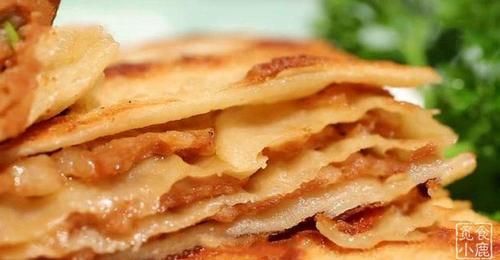  另一边|外面摊贩卖5块钱一个的饼，在家做出来满屋留香，太好吃了！